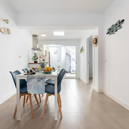 Σπίτι διακοπών In With Terrace Μάλαγα